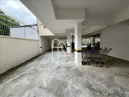 Garagem.