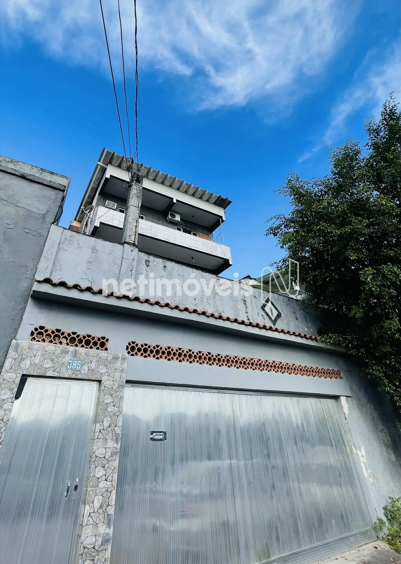  Fachada.