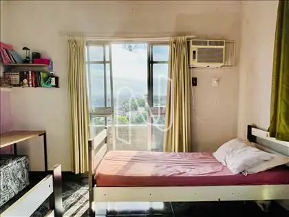 Quarto 1. 