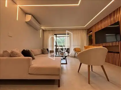 Salão todo em porcelanato