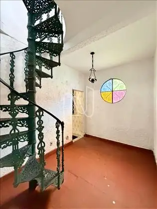 Hall interno. 