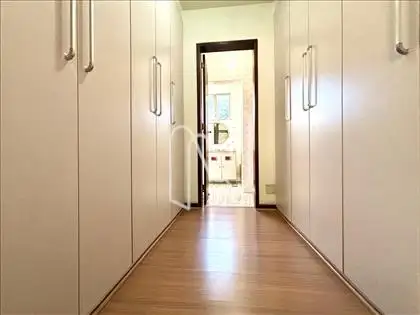 Closet da suite do segundo andar 