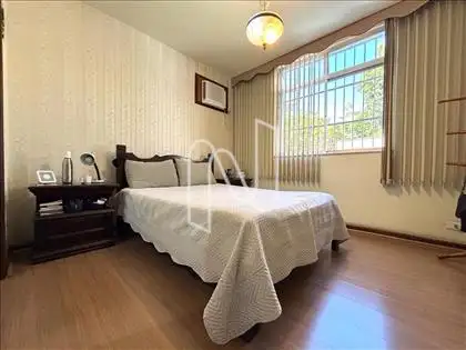 Quarto da suite do segundo andar 