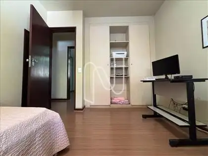 Segundo quarto do segundo andar 