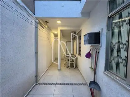 Área externa/ serviço