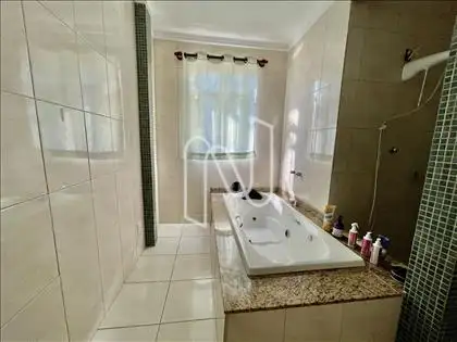 Baneiro/suíte.