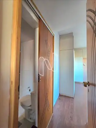 Entrada da suite canadense 