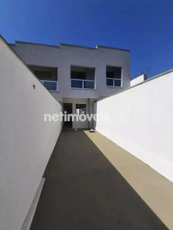 Casa com 2 quartos — Floramar, Belo Horizonte