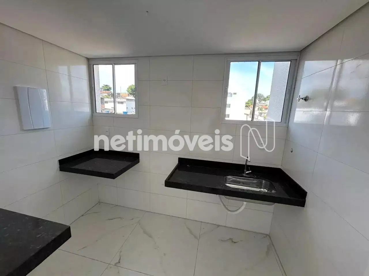 Cobertura para comprar com 50 m², 2 quartos, 1 banheiro, 2 vagas em Rua Diva, Rio Branco, Belo Horizonte