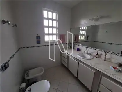 Wc do quarto de casal 1