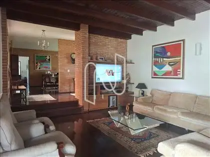 Entrada da casa pela sala