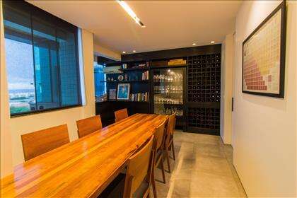 07 - Sala para degustação de vinhos.jpg