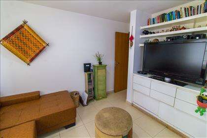05 - Quarto 01 - transformado em sala de TV.