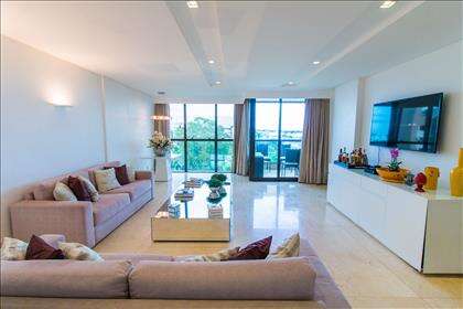 03 - Sala com vista livre.jpg