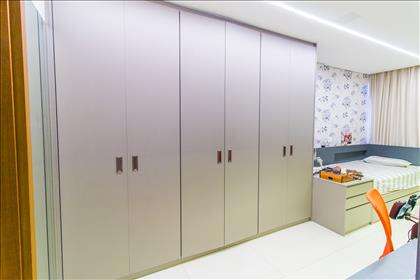 22 - Suite 4