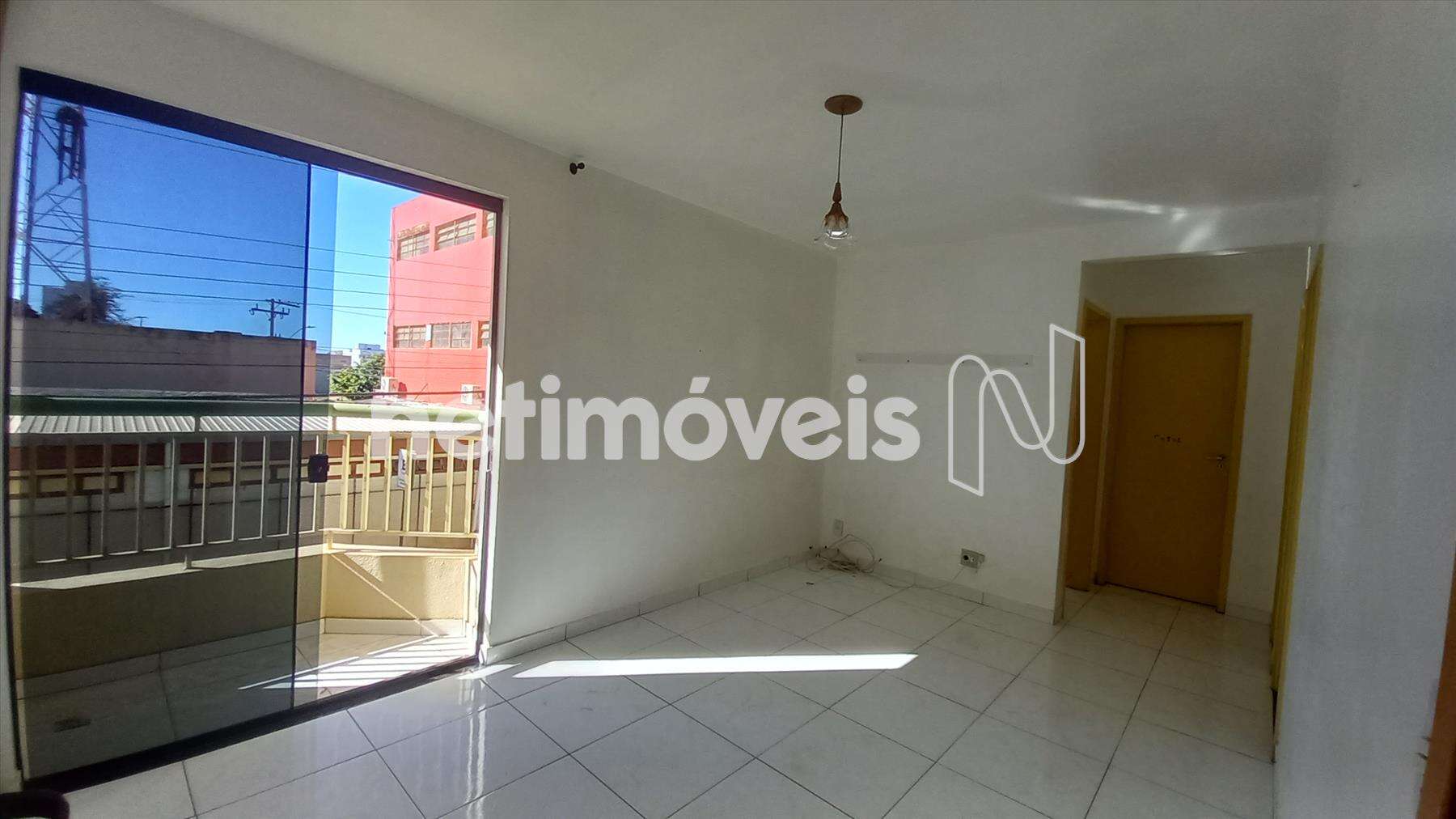 Sala com varanda 