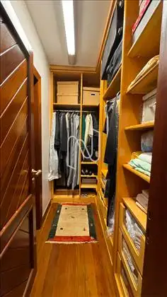 closet suite 1