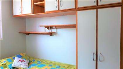 Detalhes do quarto de casal.