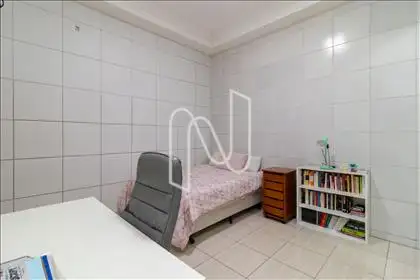 Quarto 02 