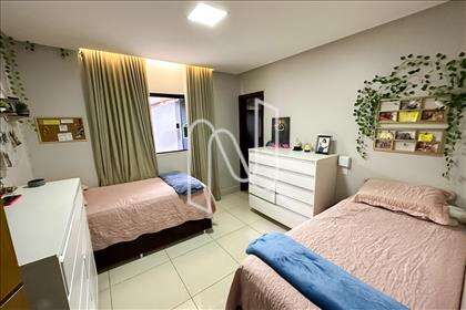 Quarto 02 