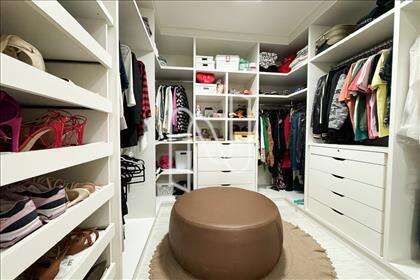 Closet 
