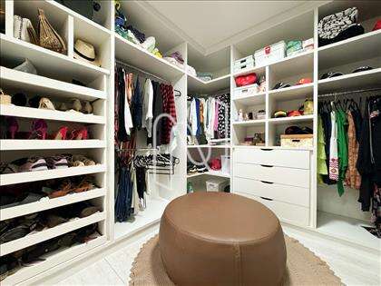 Closet 