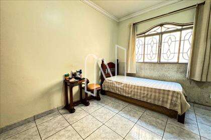 Quarto 02 