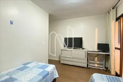 Quarto 04