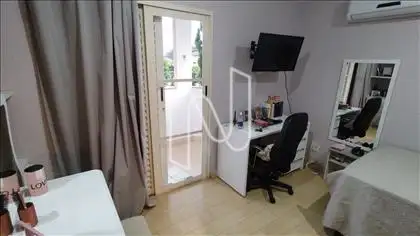 Quarto 02 