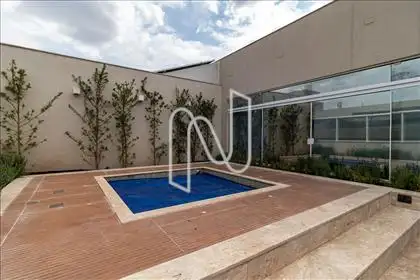  Piscina 