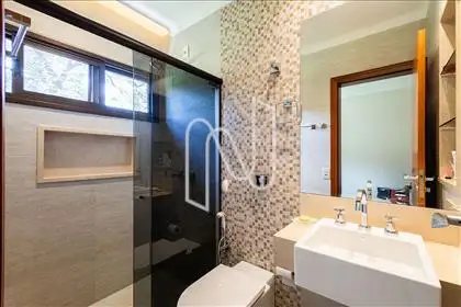 Quarto 04 