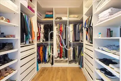 Closet 