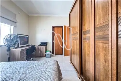 Quarto 05 