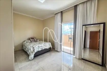 Quarto 01 