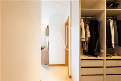  Closet 