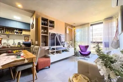  SALA  