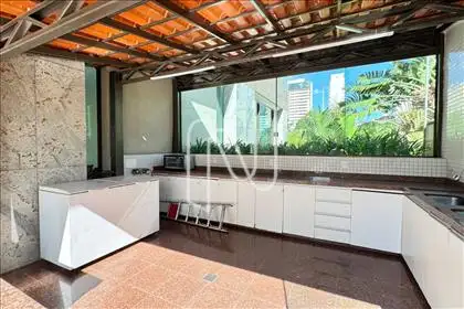  CONDOMINIO