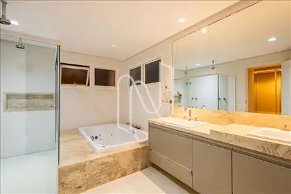 Quarto 4