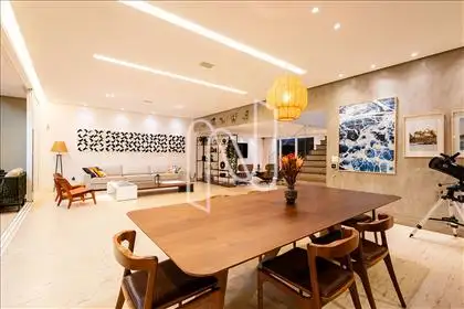 Sala de estar e jantar integradas