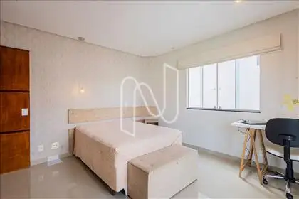 Quarto 4  