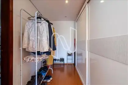  Closet 