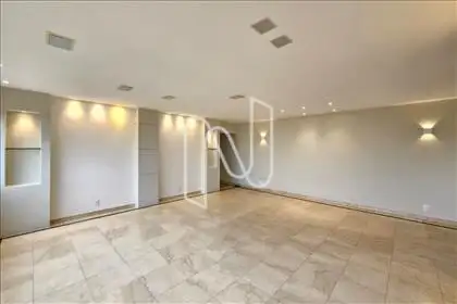  Sala  