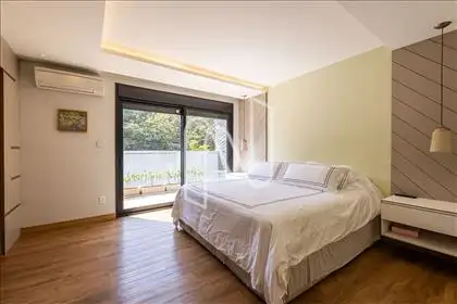 Quarto 4 
