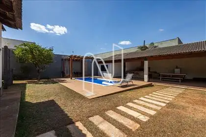 ÁREA DE LAZER 