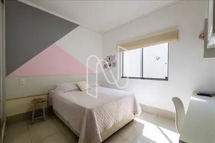 QUARTO 3 