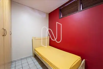 Quarto - Área de serviço  