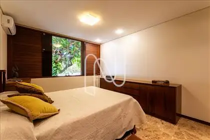 Quarto 4  