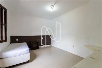 Quarto 04