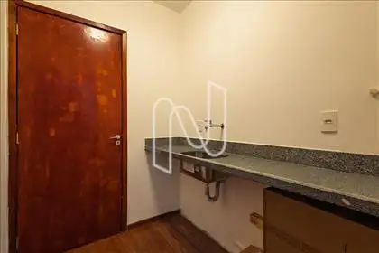  Sala  