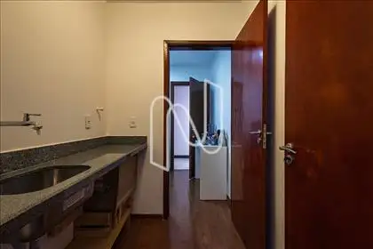  Sala  